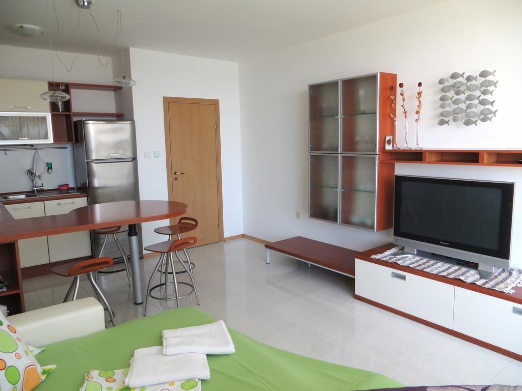 Holiday Apartment In Riviera Complex Sveti Vlas Quarto foto